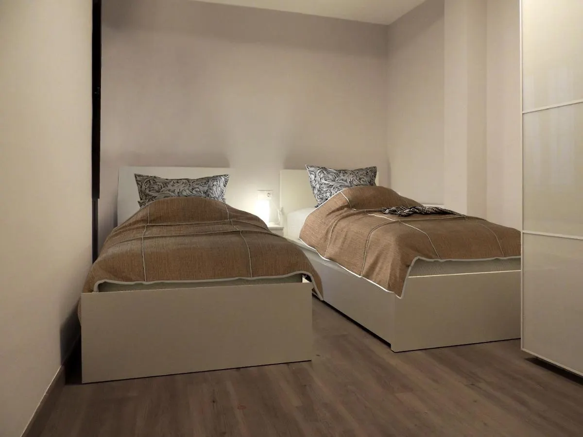 CENTRICO Y ACOGEDOR APARTAMENTO CORDOBA Apartment 0*,  Spain